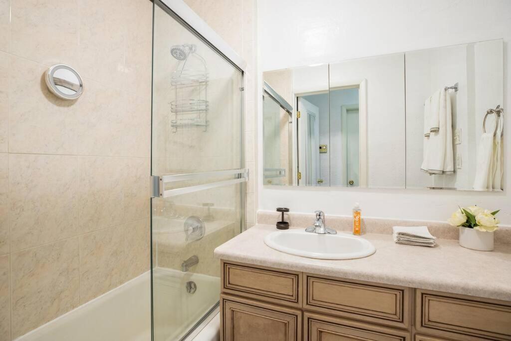Pet Friendly Millcreek Home Close To Downtown/Mtns Salt Lake City Eksteriør bilde