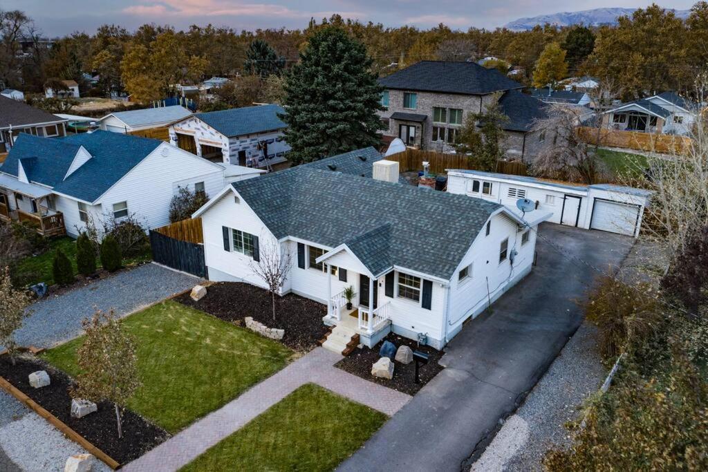 Pet Friendly Millcreek Home Close To Downtown/Mtns Salt Lake City Eksteriør bilde