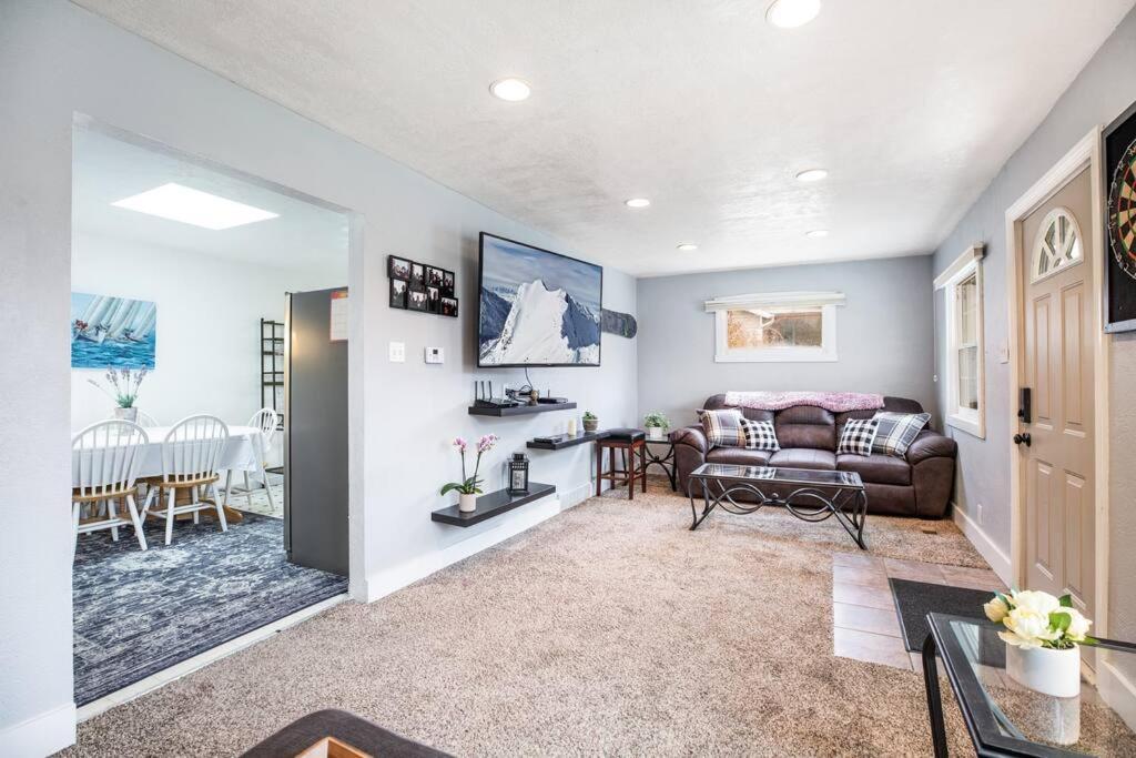 Pet Friendly Millcreek Home Close To Downtown/Mtns Salt Lake City Eksteriør bilde